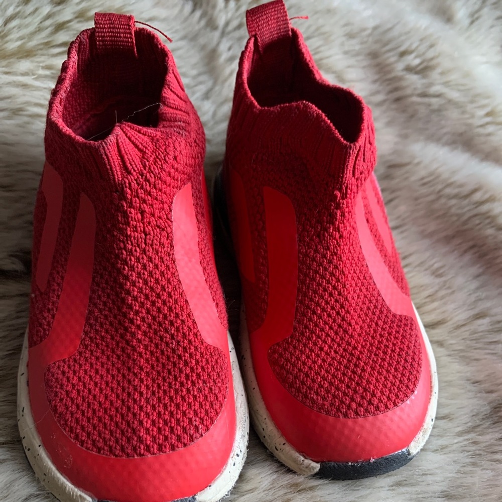 Zara baby Boys Red sport shoes  Size 21